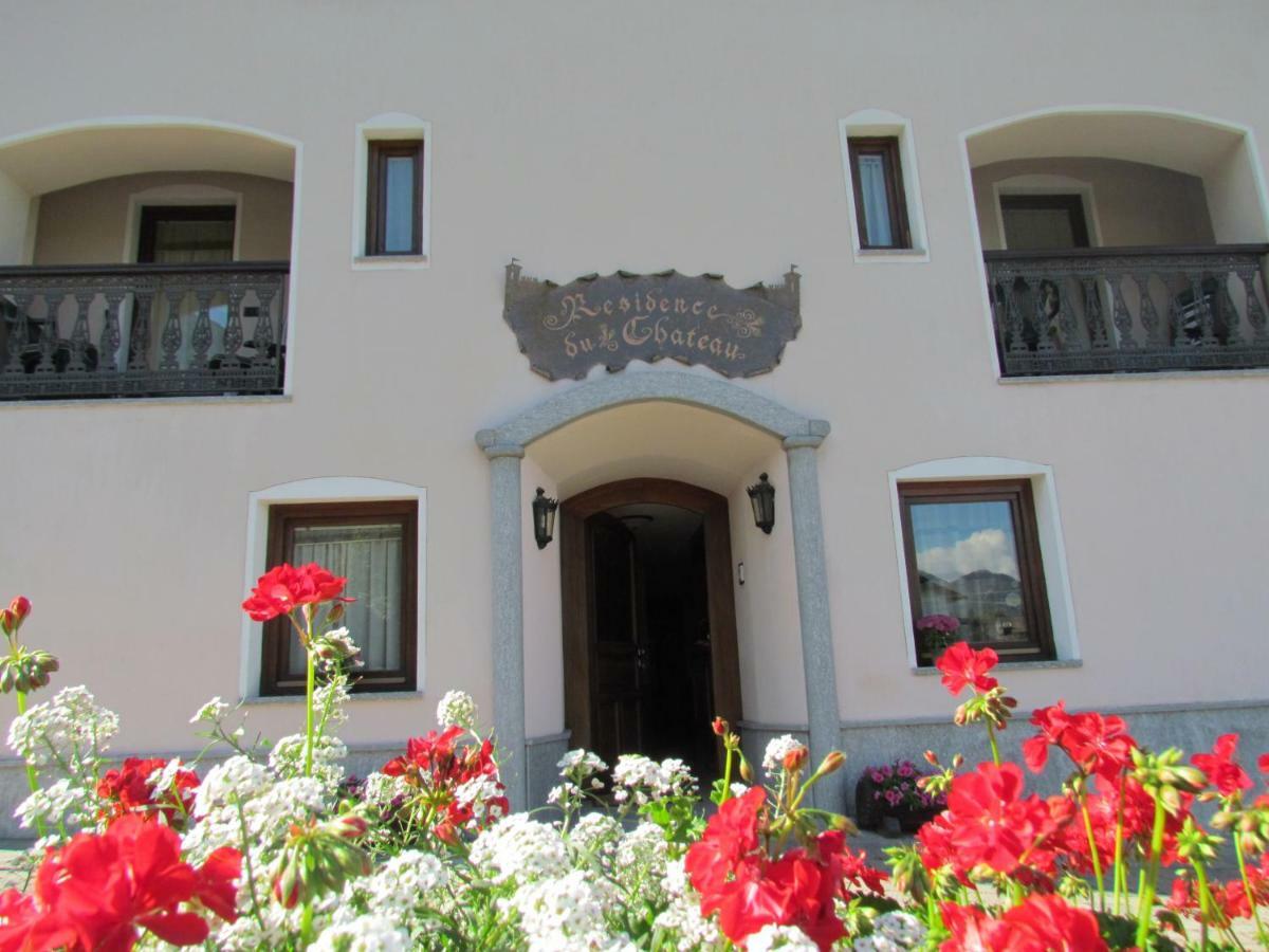 Residence Du Chateau Fenis Exterior foto